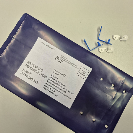 Versandtasche mit Klammern